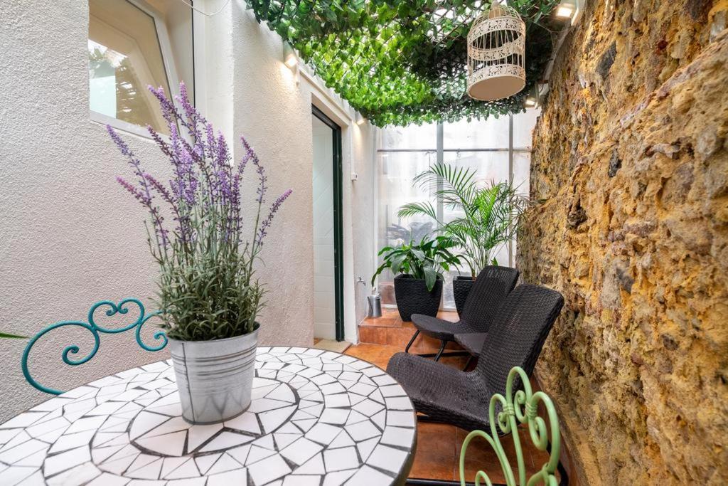 Regueira Gold Com Terraco Apartment Lisbon Exterior photo